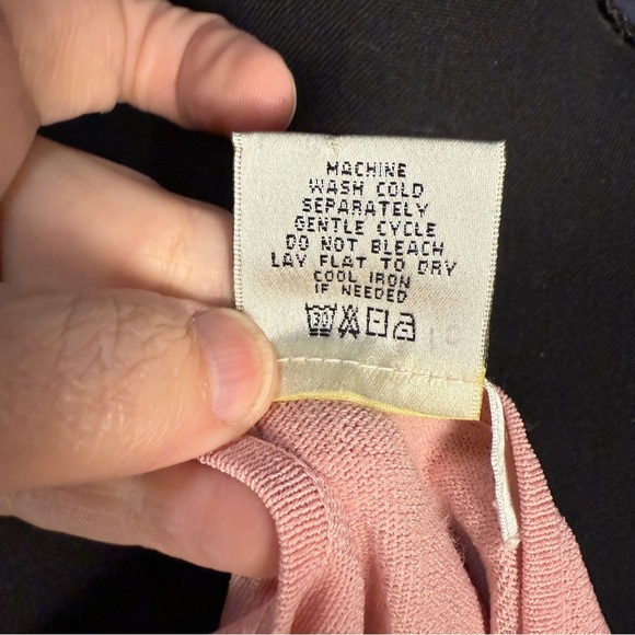 Max Studio Pink Fitted Blouse with Tie at Shoulder, Size XS - Picture 7 of 7